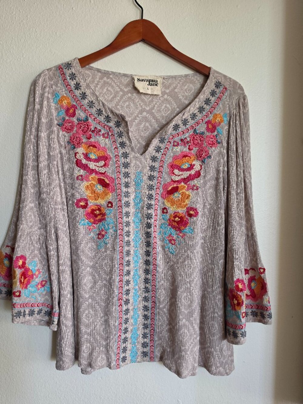 Savanna Jane Floral Embroidered Boho Bell Sleeve Blouse L